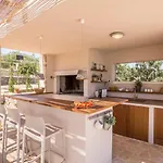 فيلة Hacienda Lucio Grohote