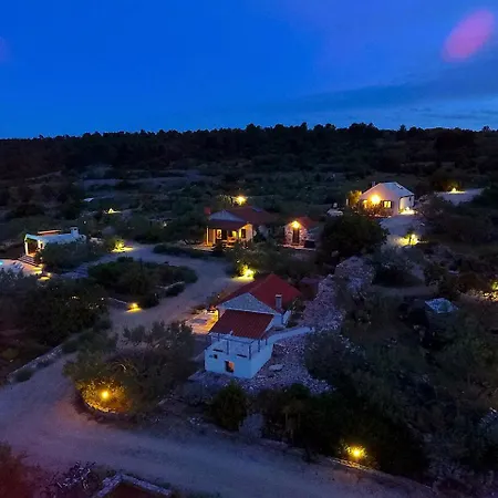 וילה Hacienda Lucio