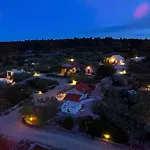 וילה Hacienda Lucio