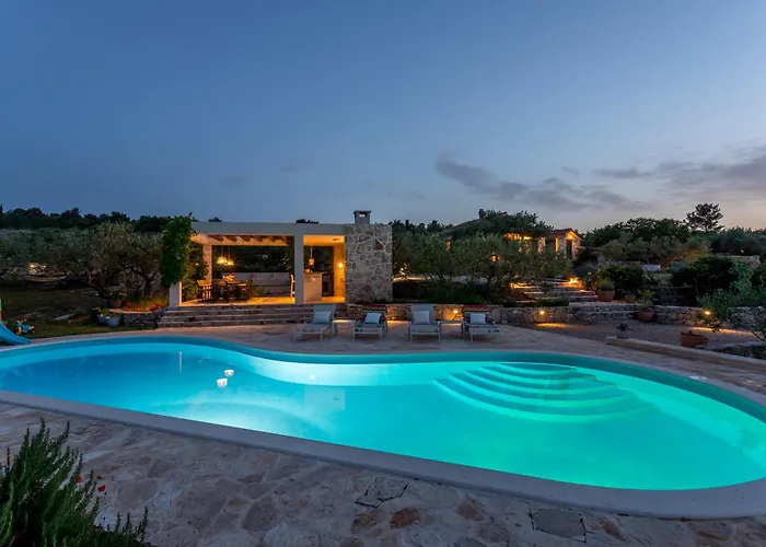 Hacienda Lucio Villa *